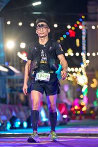 BIB: 195, 100, 1022
                            <button type="button" onclick="openModal(24885552)" class="btn btn-primary btn-sm float-right btn-popup" data-toggle="modal" data-target=".modal-high-quality">
                        <i class="fas fa-shopping-cart"></i> Add to Cart
                    </button>
                                            <button type="button" onclick="isThisMe(24885552, true)" class="btn btn-success btn-sm float-right btn-popup btn-isme hidden" data-toggle="tooltip" data-placement="bottom" title="นี่คือรูปของคุณใช่ไหม คลิกที่นี่เพื่อเอาเข้าอัลบั้ม">
                        <i class="fas fa-plus"></i> Add to album
                    </button>
                    <button type="button" onclick="isThisMe(24885552, false)" class="btn btn-warning btn-sm float-right btn-popup btn-isnotme hidden">
                        <i class="fas fa-ban"></i> Remove from album
                    </button>